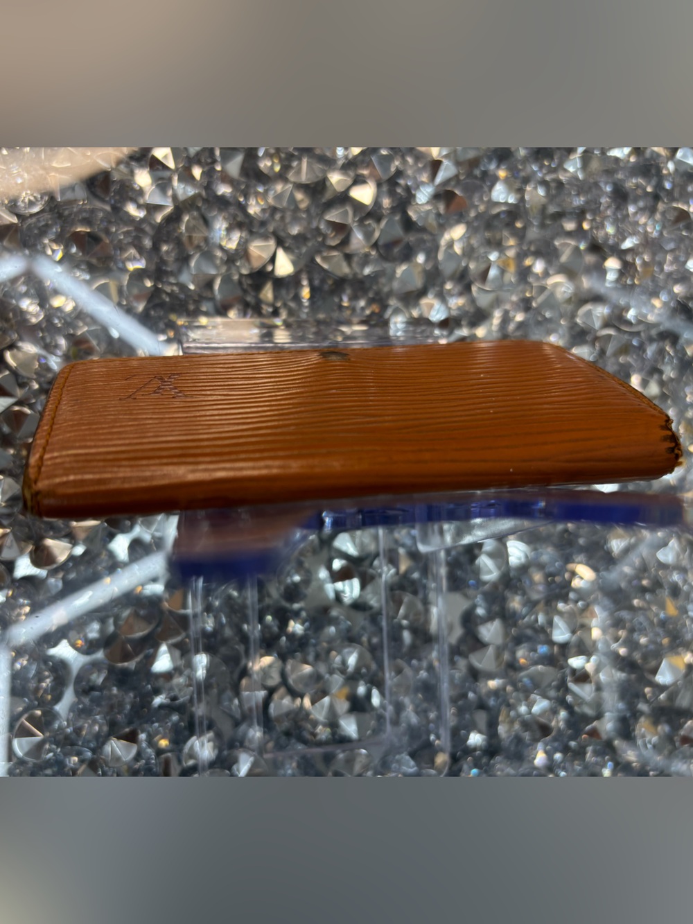 Louis Vuitton Brown Epi Leather Key Case - Picture 5 of 11